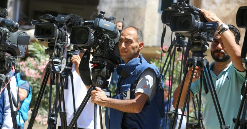 How Digital Platforms Are Changing News Consumption in the Middle East